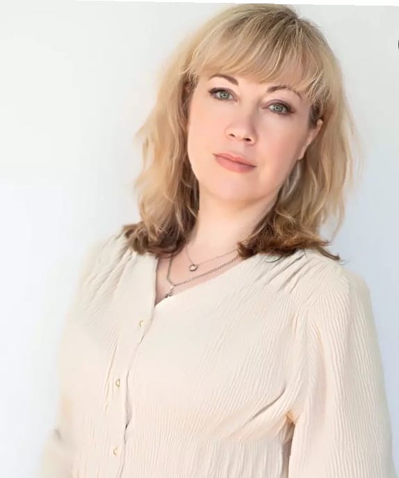 Шестикова Анна Николаевна.